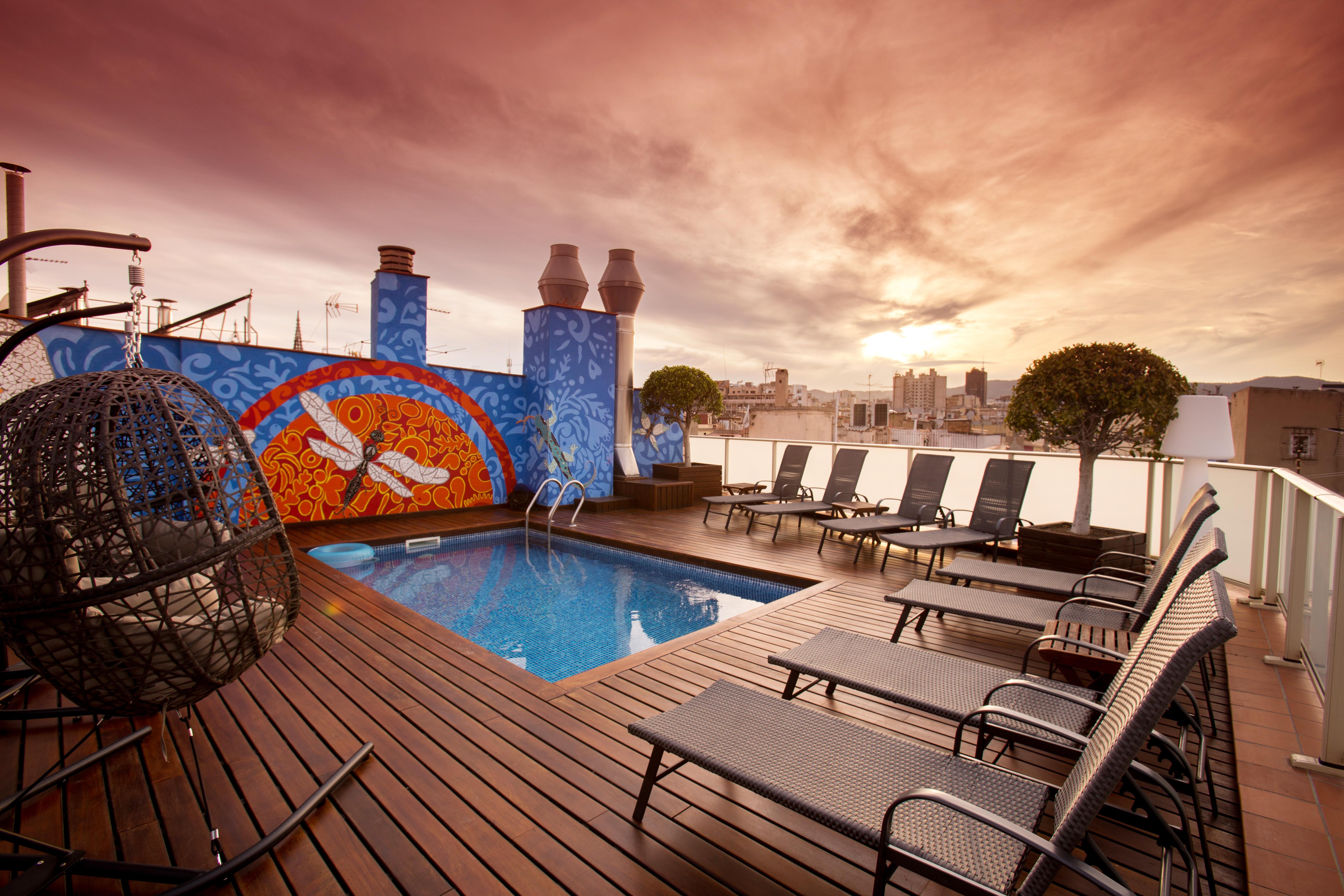 ซิวตัต เด บาร์เซโลนา Hotel ภายนอก รูปภาพ