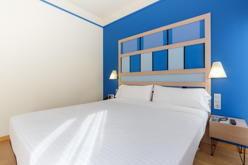 ซิวตัต เด บาร์เซโลนา Hotel ภายนอก รูปภาพ